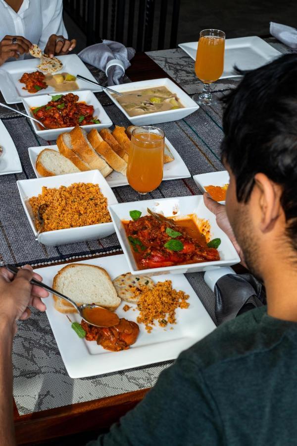 Bed and Breakfast Bellaxy Ceylon Esterno foto