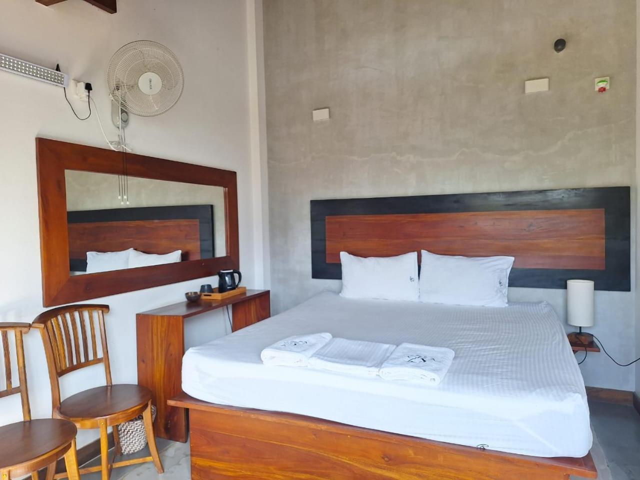 Bed and Breakfast Bellaxy Ceylon Esterno foto